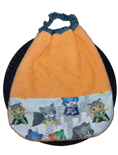 Bavoir maternelle super héros
